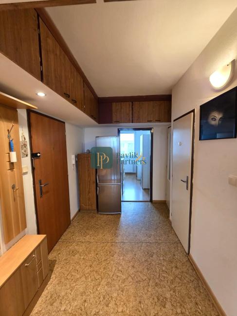 Prenájom 2izbový byt Vráble, sídlisko Žitava