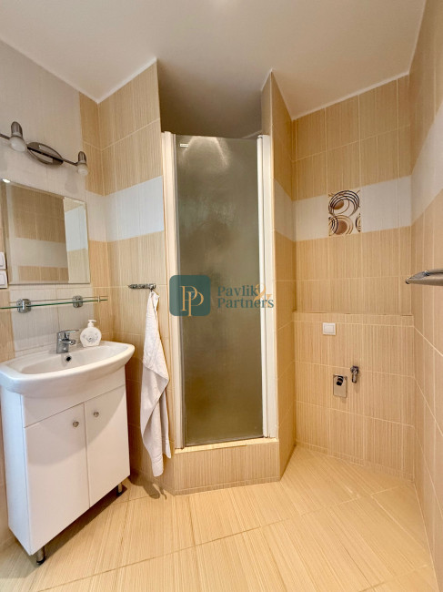 Predaj veľký 2 izbový byt, čiastočná rek., šatník, Chrenová