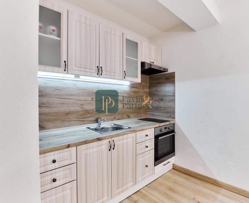 Predaj 3 izbový byt, novostavba, garážové státie