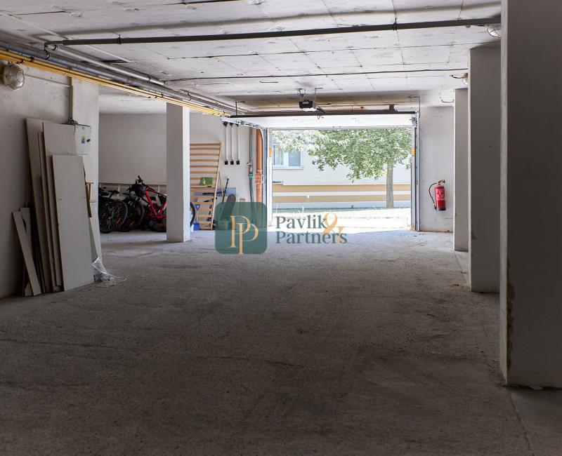 Predaj 3 izbový byt, novostavba, garážové státie