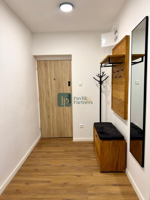 Predaj 2 izbový byt Kremnica, tehla, úplne nová rekonštrukcia, NOVÁ CENA!