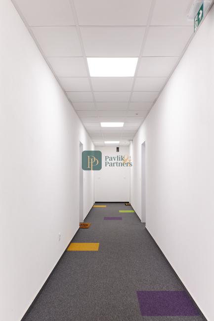 Predaj 2 izbový byt, novostavba Zelené dvory, zariadený