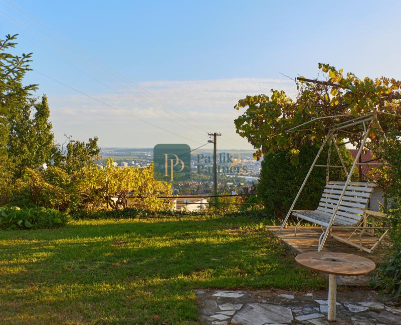 Predaj rodinný dom Zobor, 9,6á pozemok REZERVOVANÉ!