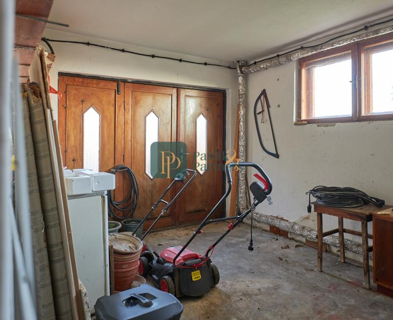 Predaj rodinný dom Zobor, 9,6á pozemok REZERVOVANÉ!