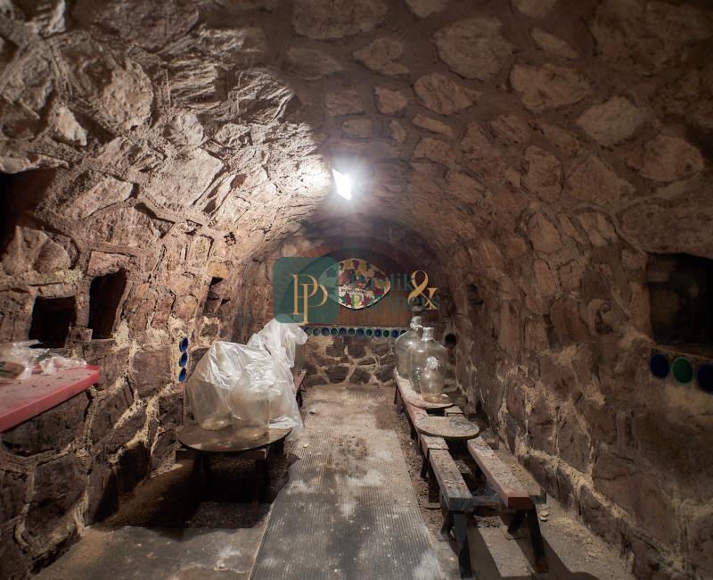 Predaj rodinný dom Zobor, 9,6á pozemok REZERVOVANÉ!