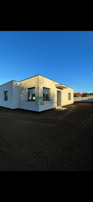 Predaj 4.izbový rodinný dom,novostavba, Mojmírovce 14km od NR