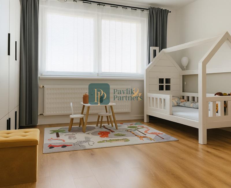 Predaj krásny 3 izbový byt, Klokočina, 78m2, loggia, pivnica