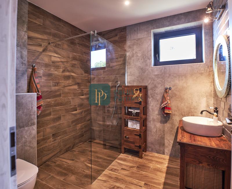 Predaj 5 izbový RD pri lese, pozemok 10á, EXKLUZÍVNE!