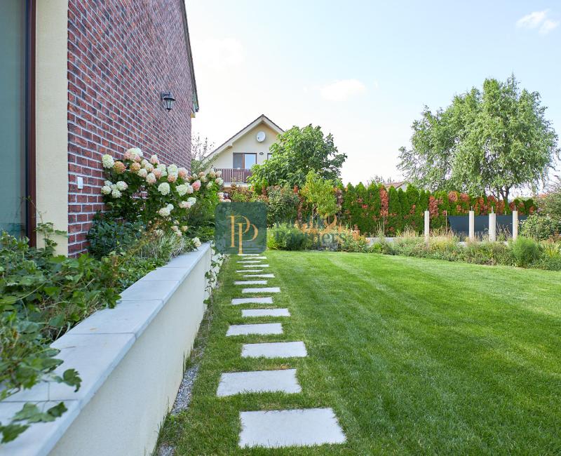 Predaj 5 izbový RD pri lese, pozemok 10á, EXKLUZÍVNE!