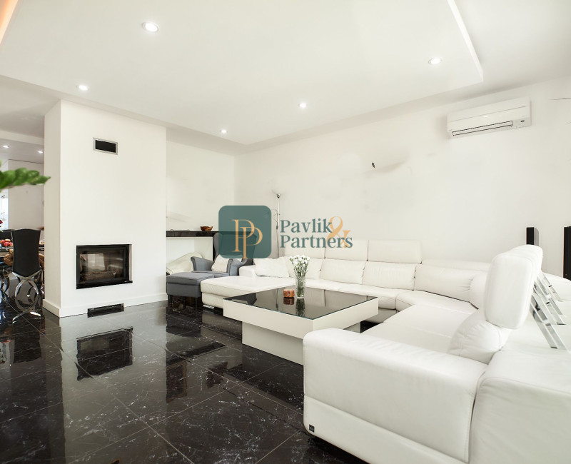 Predaj 4izbový RD Chorvátsky Grob, krásna lokalita, EXKLUZÍVNE!