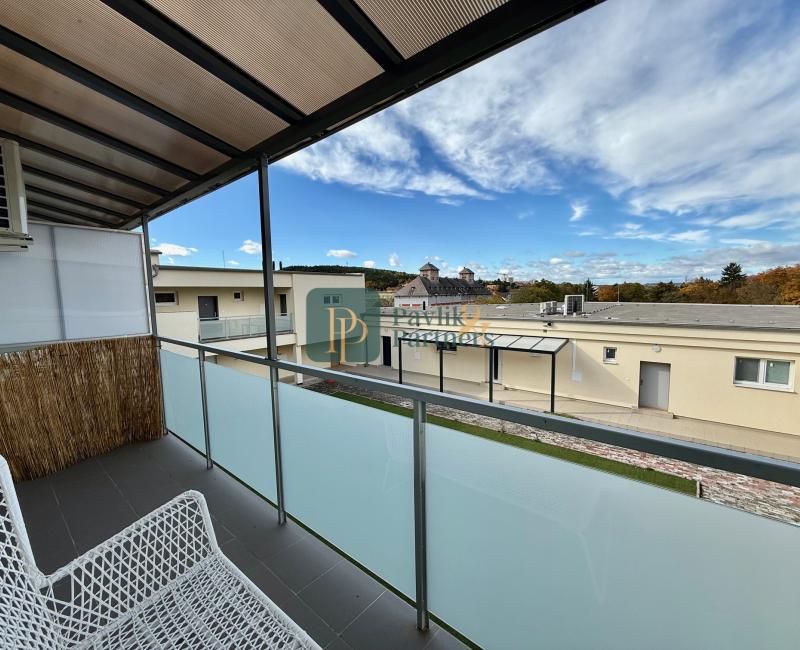 Prenájom moderný 2 izbový byt, novostavba, balkón