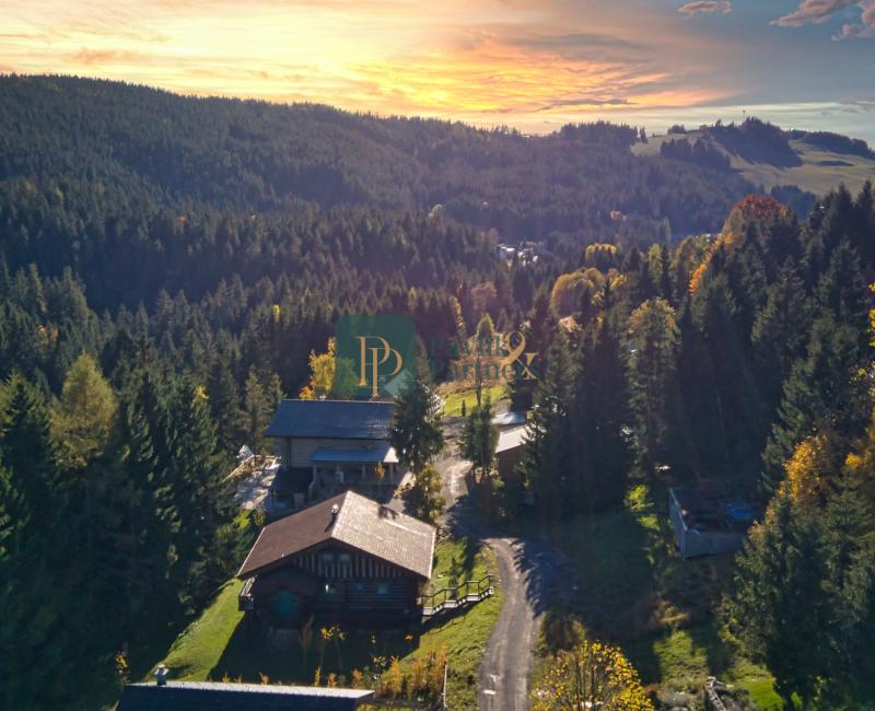 Predaj 5 izbový Chalet Donovaly, pozemok 9á, 50m2 terasa