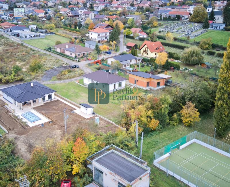 Predaj rovinatý stavebný pozemok, 656 m2, Štitáre