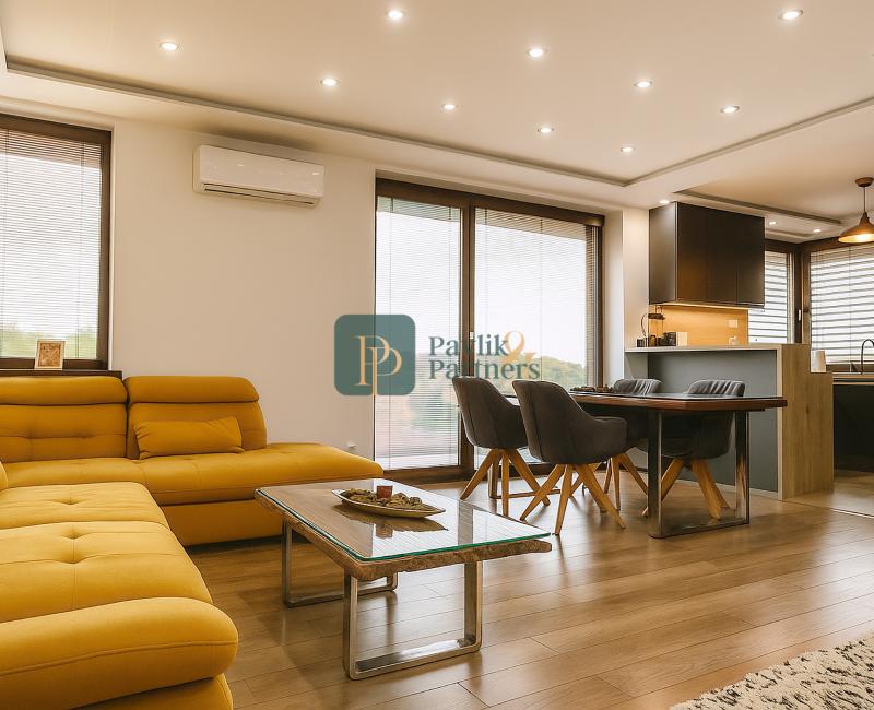 Predaj krásny zariadený 4 izbový rodinný dom, bazén, 760m2 pozemok