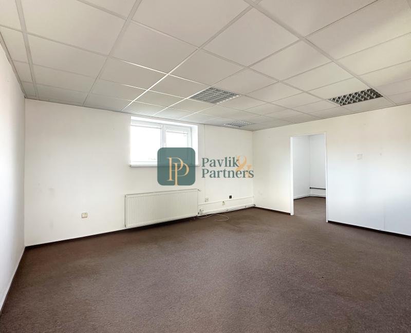 Prenájom obchodné/kancelárske priestory, Staré Mesto, parkovanie