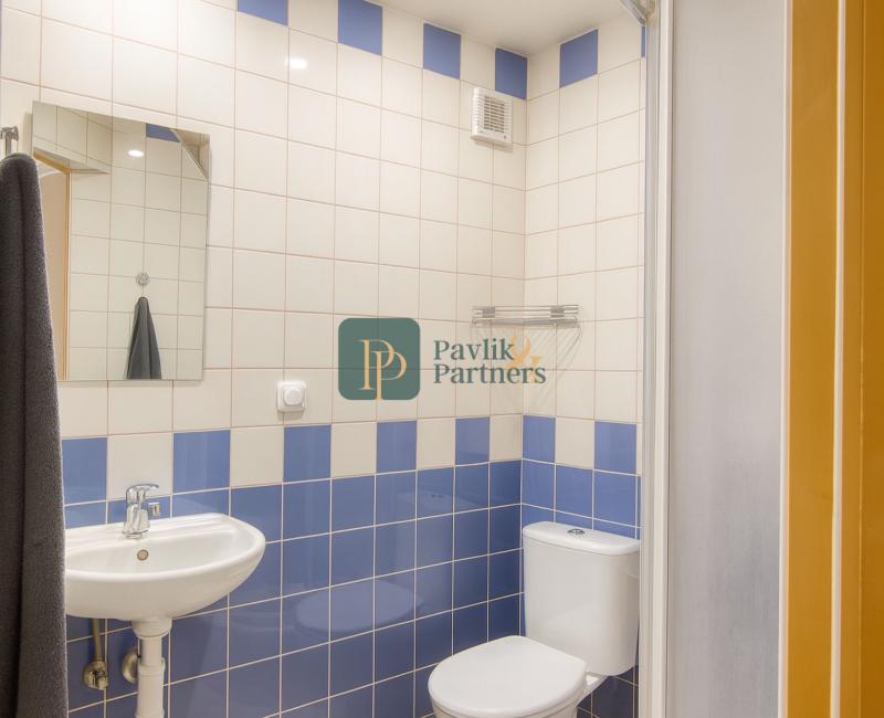 Predaj veľkometrážny 3 izbový byt, 2x kúpeľňa, 2x balkón, tehla