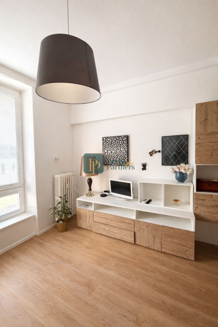 Prenájom krásny 2 izbový byt, Staré Mesto