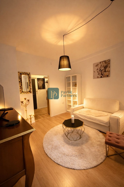 Prenájom krásny 2 izbový byt, Staré Mesto