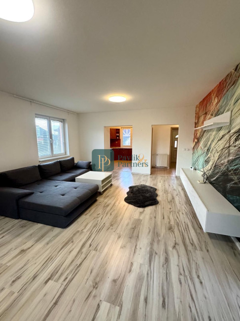 Prenájom 4 izbový rodinný dom, zariadený, Janíkovce, garáž