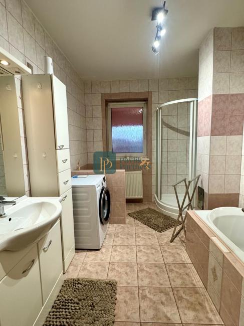 Prenájom 4 izbový rodinný dom, zariadený, Janíkovce, garáž