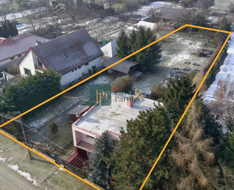 Predaj 4 izbový rodinný dom, zariadený, krásny 13á pozemok