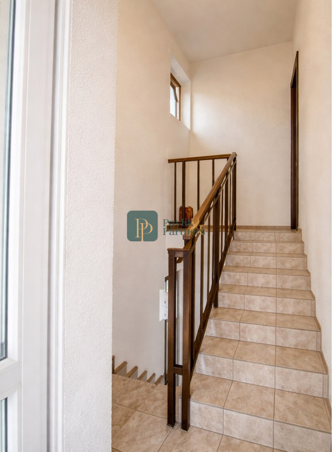 Predaj 4 izbový rodinný dom, zariadený, krásny 13á pozemok