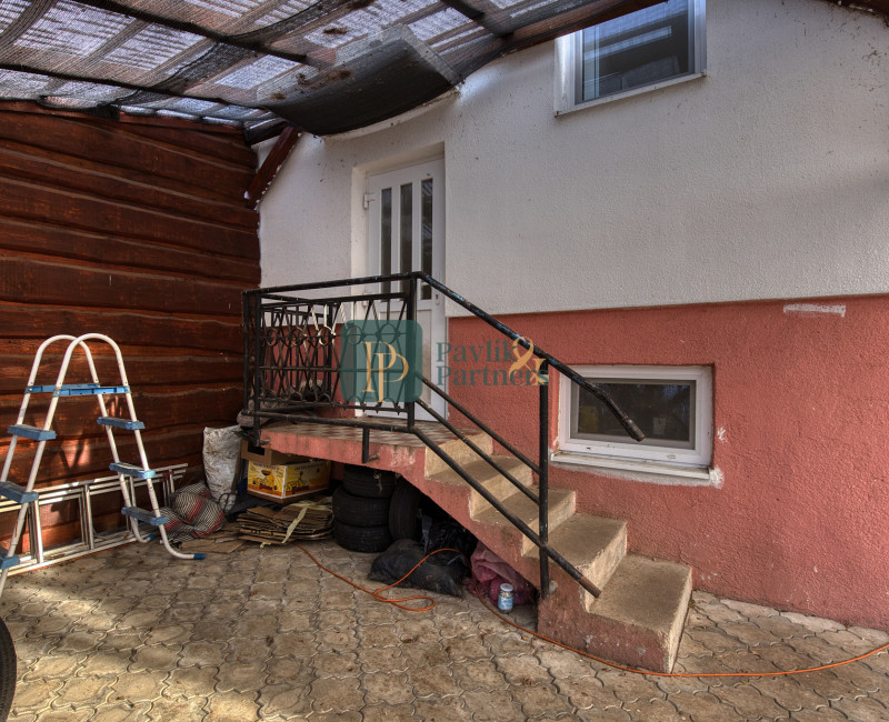 Predaj 4 izbový rodinný dom, zariadený, krásny 13á pozemok