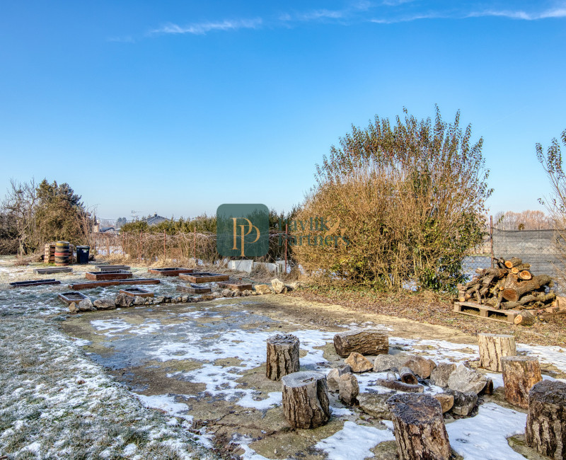 Predaj 4 izbový rodinný dom, zariadený, krásny 13á pozemok