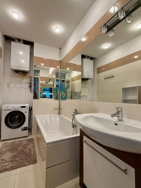 Prenájom veľkometrážny 2 izbový byt, staromestské bývanie, 78m2