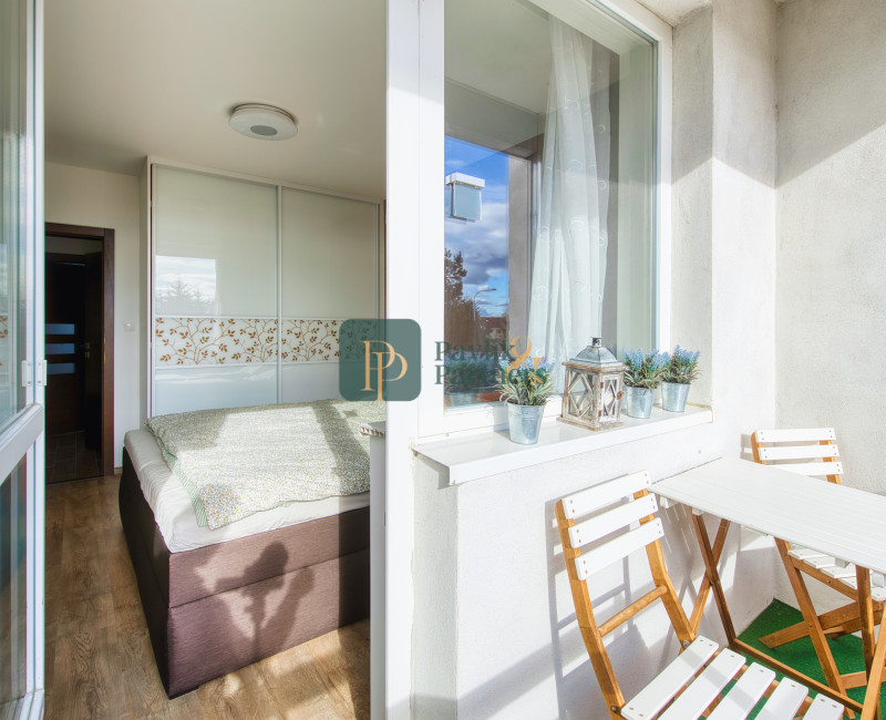 Predaj veľký 3 izbový byt, Zobor, tehla, loggia, krásne výhľady