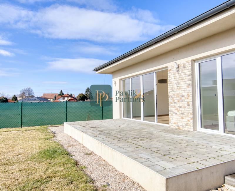 Predaj 5 izbový rodinný dom Chrenová - Nitra