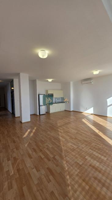 Prenájom kancelárske priestory, 110m2, parkovacie miesto, úplne centrum mesta.