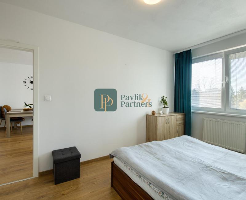 Prenájom zariadený 2 izbový byt, novostavba, park. miesto