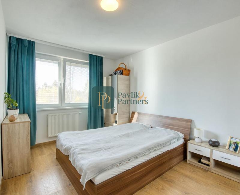 Prenájom zariadený 2 izbový byt, novostavba, park. miesto