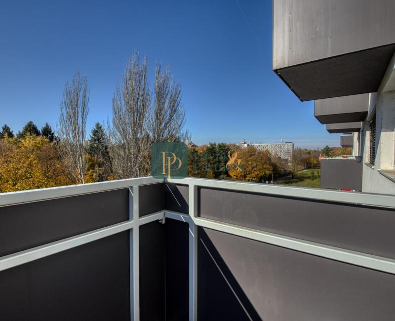 Prenájom zariadený 2 izbový byt, novostavba, park. miesto