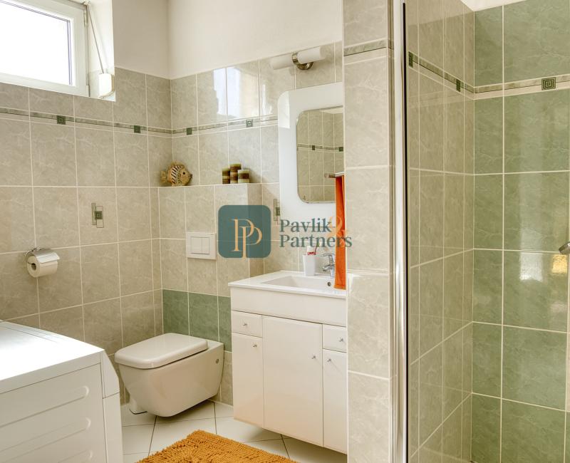 Predaj 4 izbový RD Senec, úplné centrum, bazén, EXKLUZÍVNE!