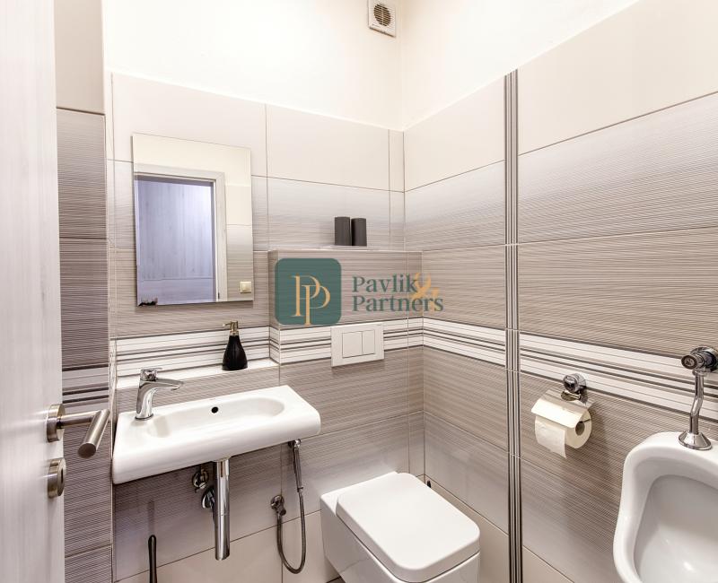 Predaj 4 izbový RD Senec, úplné centrum, bazén, EXKLUZÍVNE!