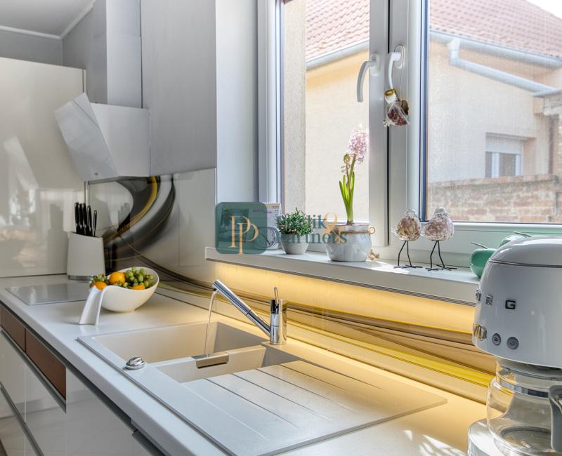 Predaj 4 izbový RD Senec, úplné centrum, bazén, EXKLUZÍVNE!