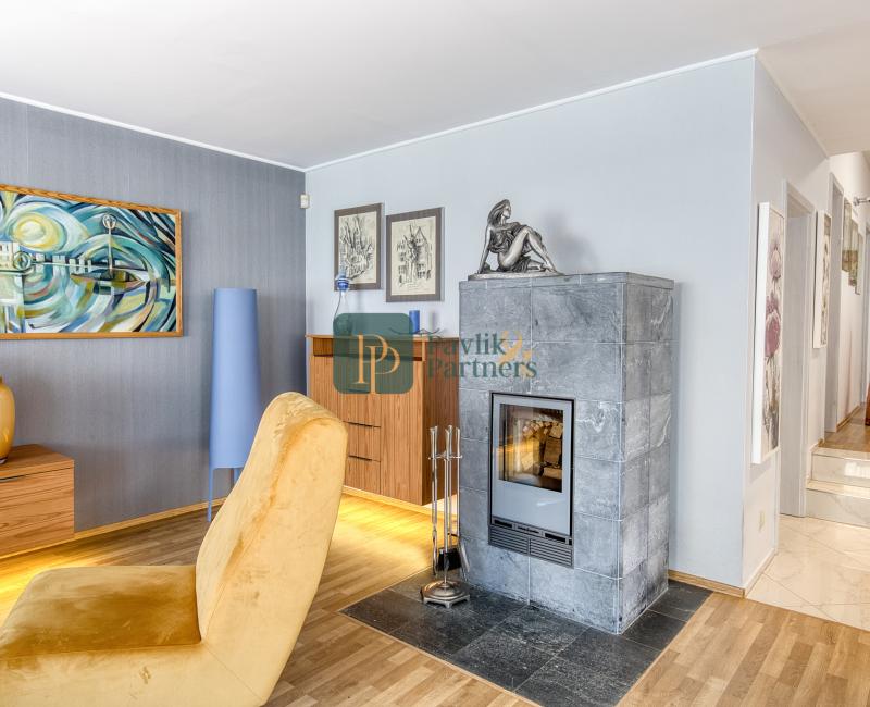 Predaj 4 izbový RD Senec, úplné centrum, bazén, EXKLUZÍVNE!