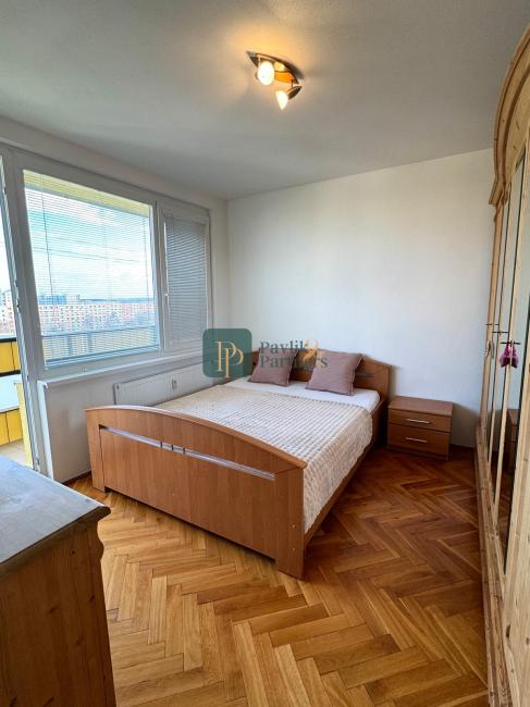 Predaj 2izbový byt Chrenová, ul.Kozmonautov, 2 balkóny EXKLUZÍVNE!