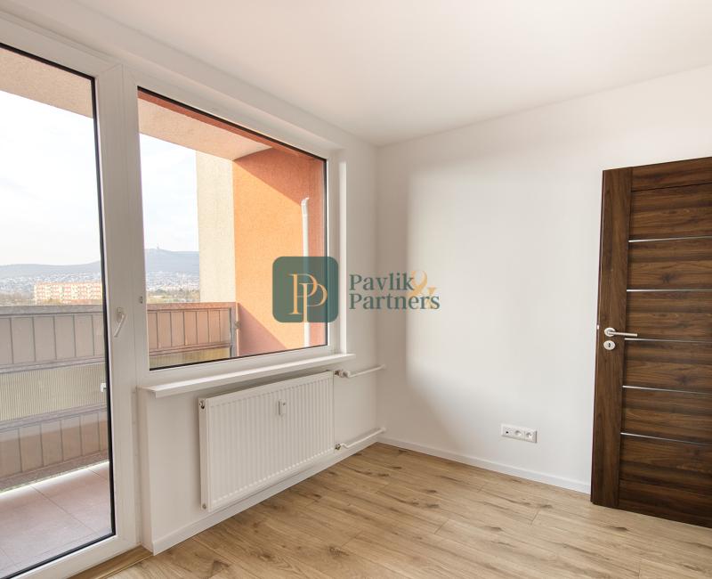 Predaj 3 izbový byt, balkón, Chrenová, kompl.rekonštrukcia