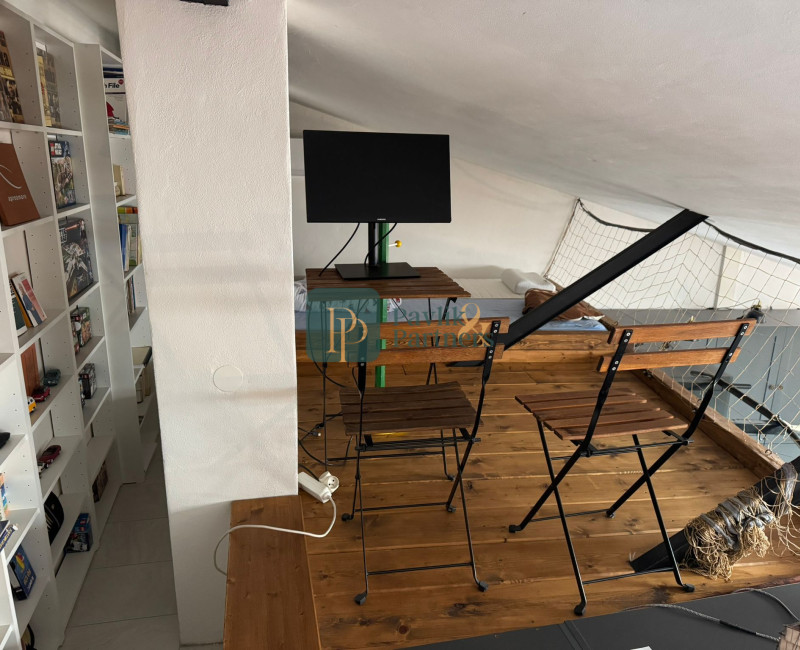 Prenájom jedinečný 3 izbový byt - loft v centre Nitry, 96m2