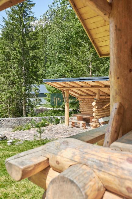 Predaj 4 izbový zrub pri lese, 7,5á pozemok, Nízke Tatry, EXKLUZÍVNE!