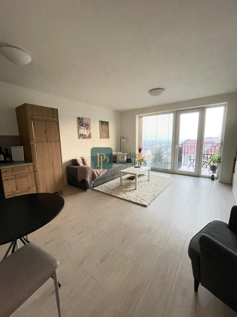 Prenájom pekný, slnečný 1izbový byt, balkón, novostavba Jelenecká