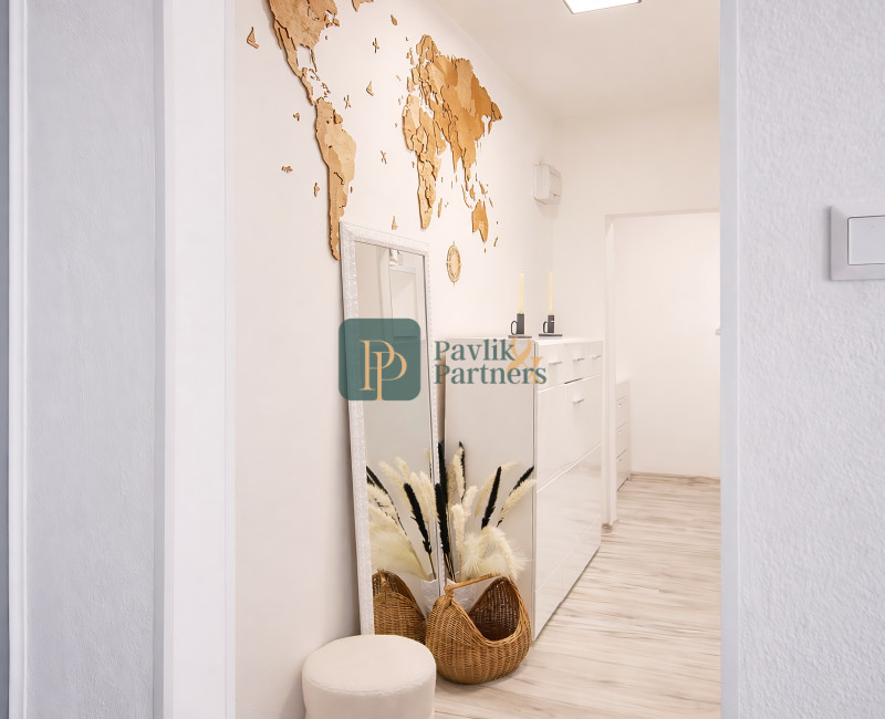 Predaj 2 izbový byt, balkón, úplne centrum mesta