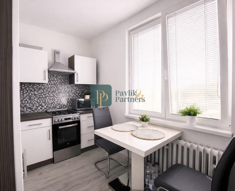 Predaj 2 izbový byt, balkón, úplne centrum mesta