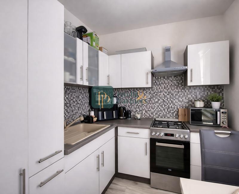 Predaj 2 izbový byt, balkón, úplne centrum mesta