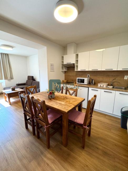 Predaj veľký 2izb.apartmán Donovaly, 89m2 + 2 parkov.miesta