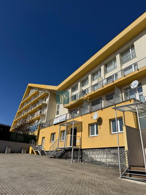 Predaj veľký 2izb.apartmán Donovaly, 89m2 + 2 parkov.miesta