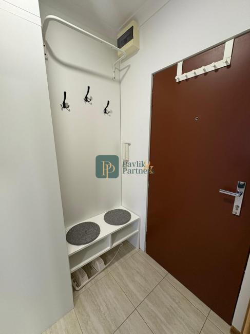 Predaj garsónka, loggia, Staré mesto, kompletná rekonštrukcia